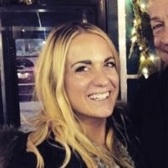 Meet your Posher, Samantha - Picture 1 of 1